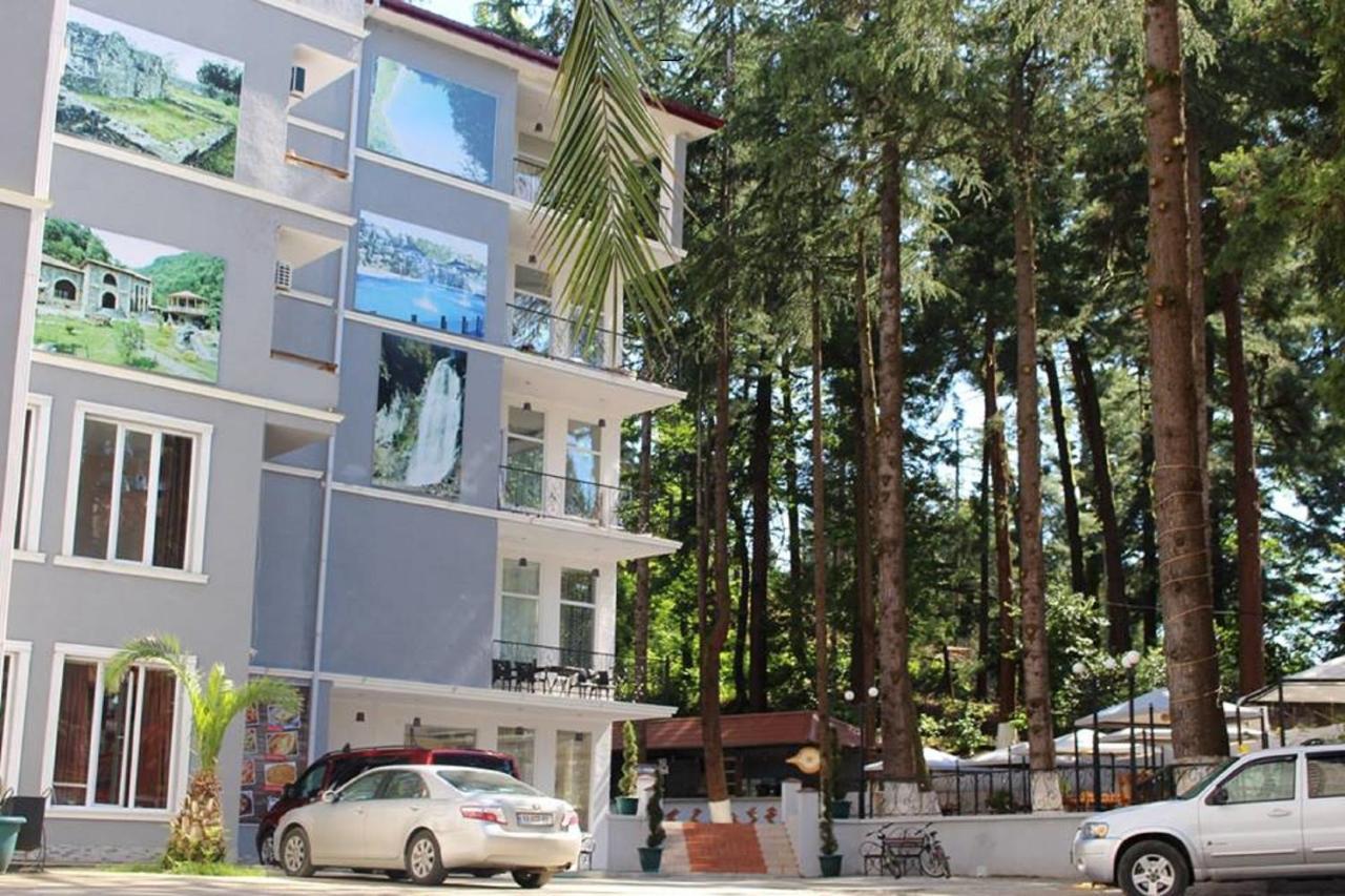 Hotel Nine Brothers Makhinjauri Exterior foto