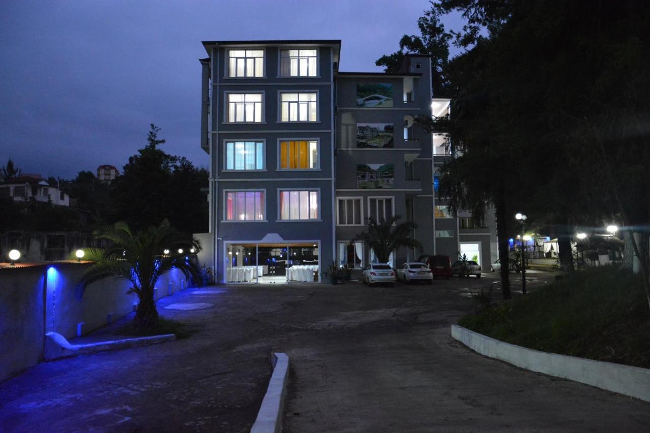 Hotel Nine Brothers Makhinjauri Exterior foto